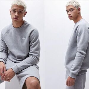 Adidas Originals Essentials Trefoil Crewneck Sweatshirt Heather Gray Small